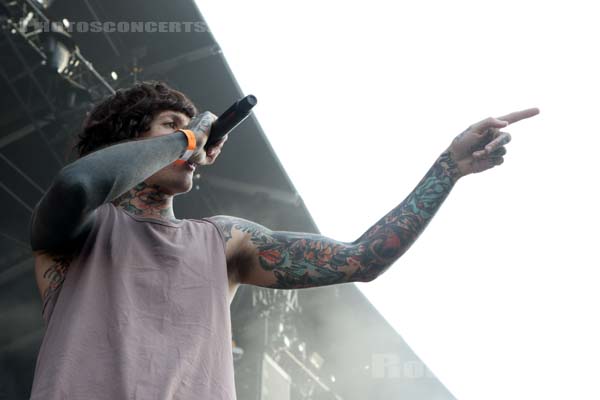 BRING ME THE HORIZON - 2016-08-27 - SAINT CLOUD - Domaine National - Grande Scene - 